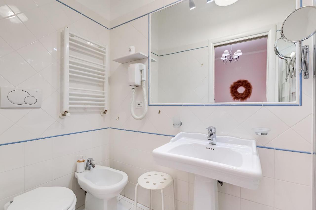Trevi Fountain Modern Apartment Roma Ngoại thất bức ảnh