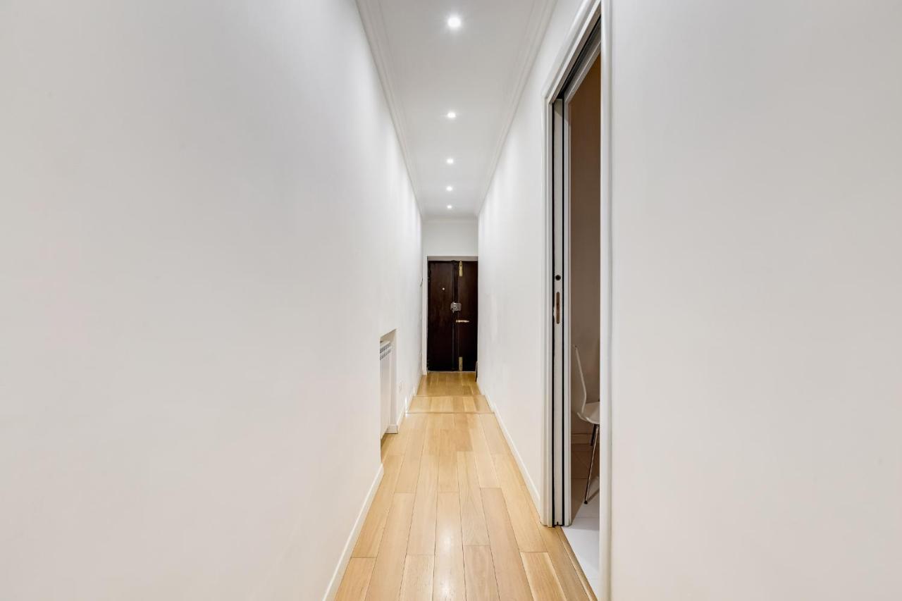 Trevi Fountain Modern Apartment Roma Ngoại thất bức ảnh