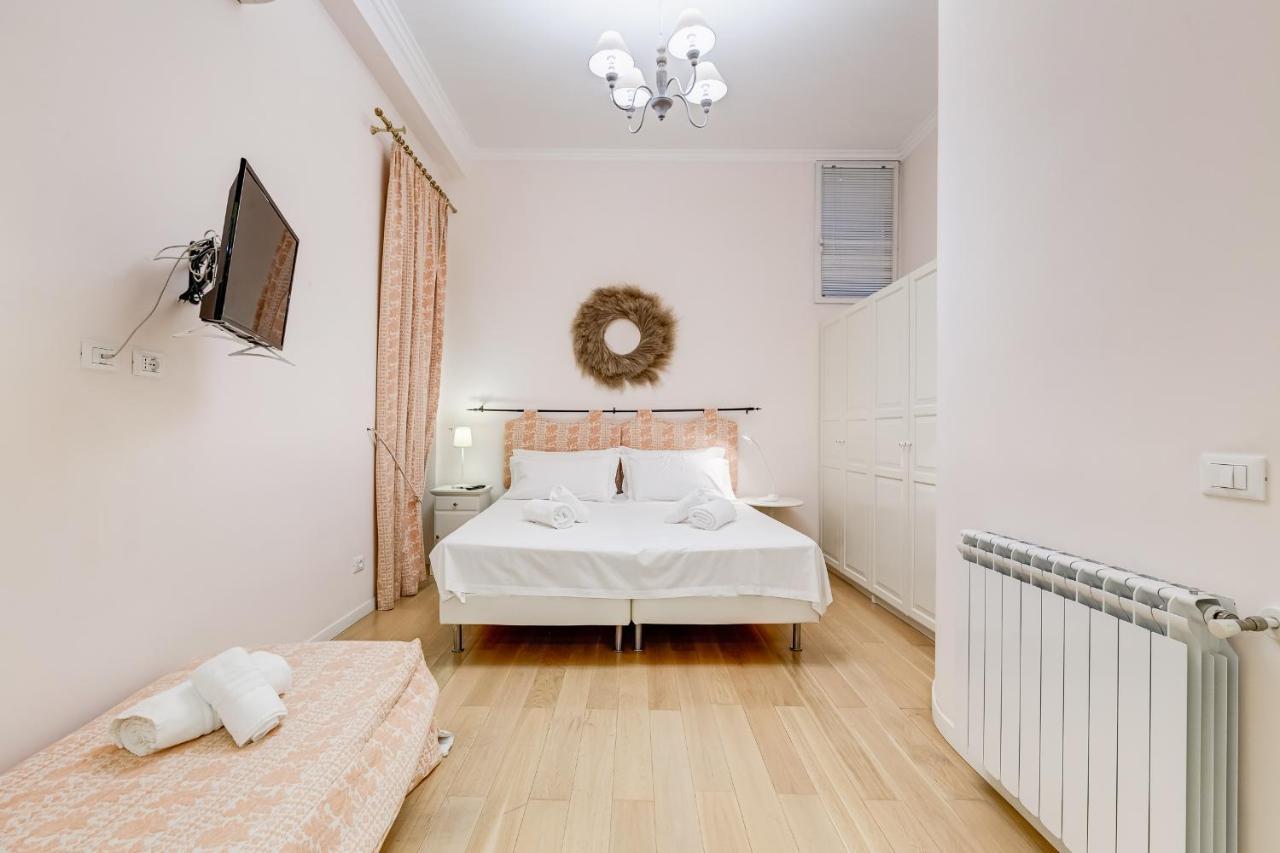 Trevi Fountain Modern Apartment Roma Ngoại thất bức ảnh